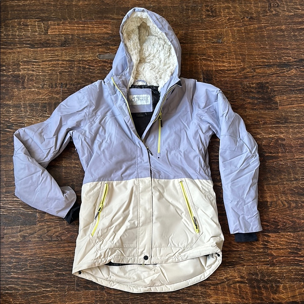 Cream and Gray Ski & Snow Jacket